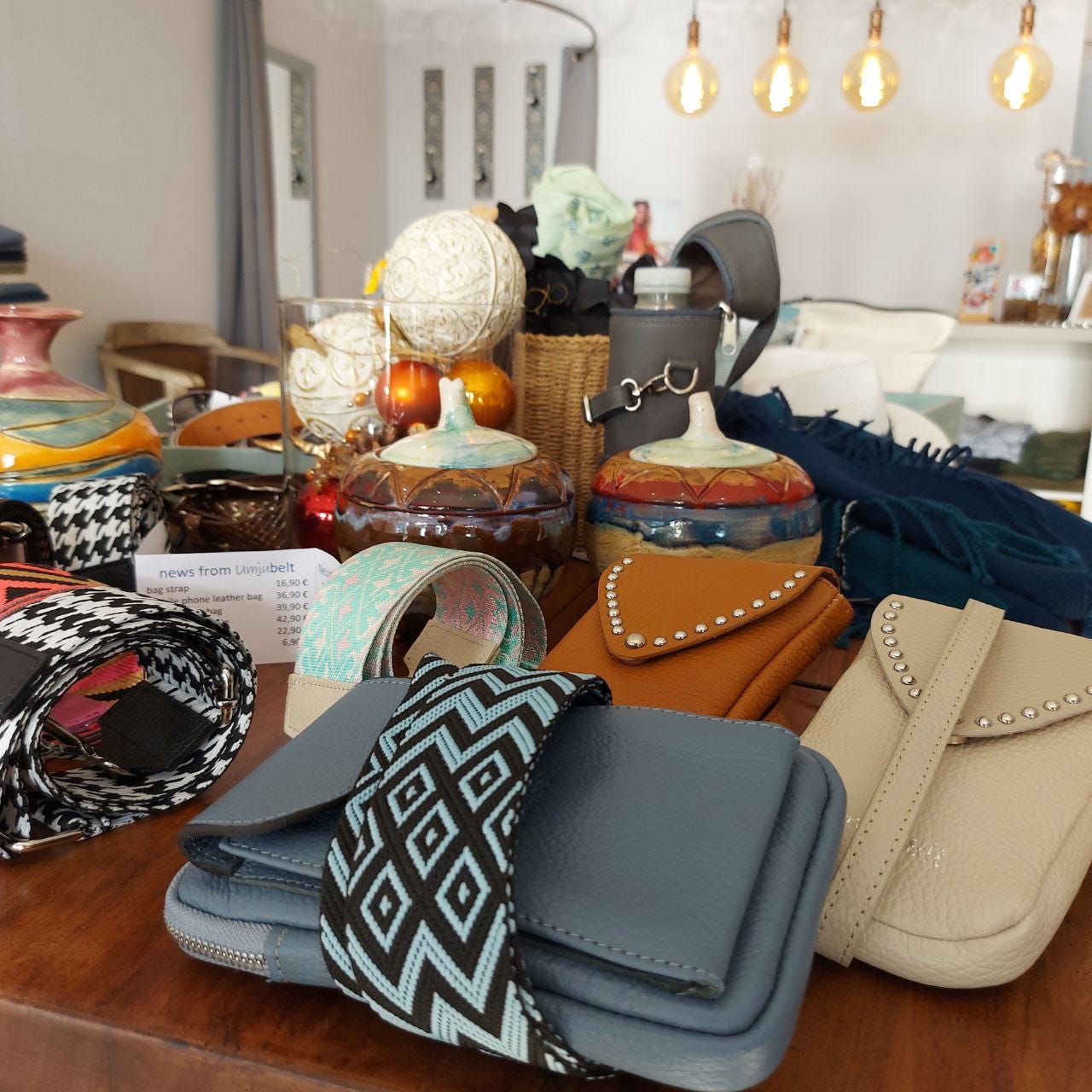 8f61b9d6-07fd-4984-9f0c-f481db84c9f6